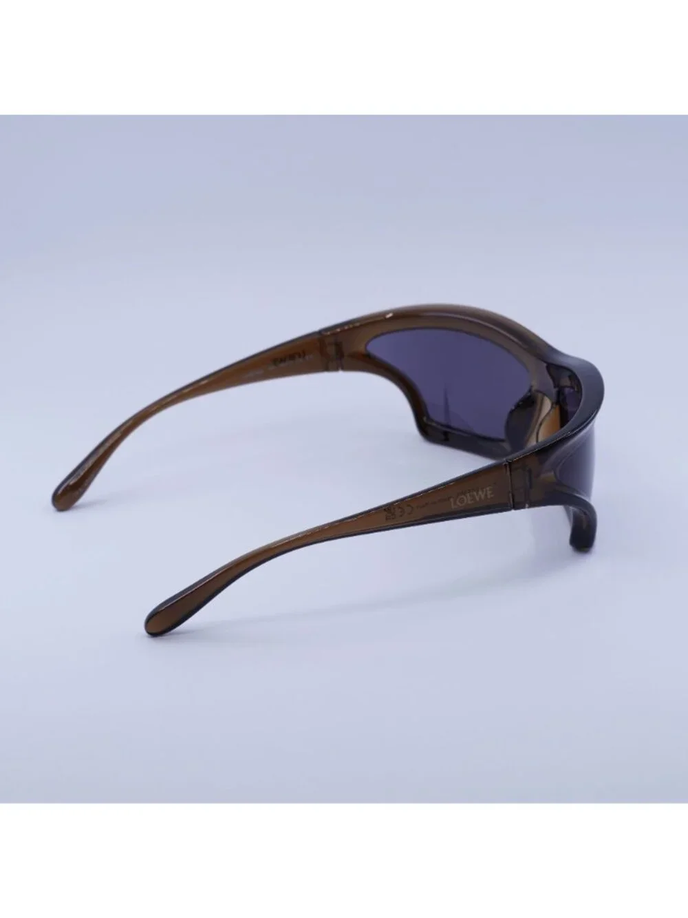 Loewe LW40143U 47A Sunglasses Brown Shield Frame, Grey Lenses
